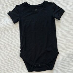 Saint haven baby boys cry free short sleeve onesie with piping